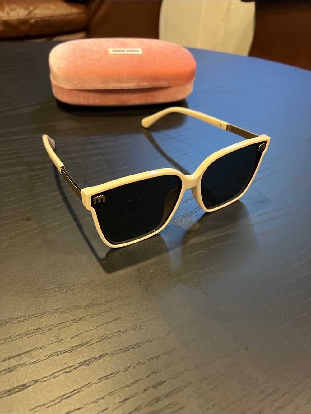 Miu Miu Cream Frame Sunglasses with Black Lenses - Picture 4 of 14